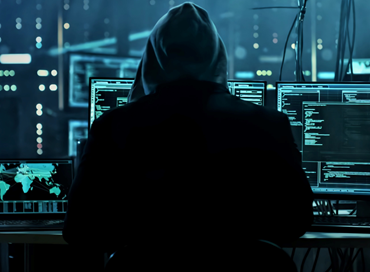 Il digitale piace ma gli hacker fanno paura