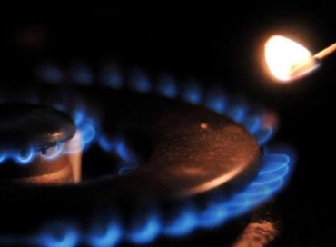 Bce: Ue in stagnazione, ma i tassi devono salire