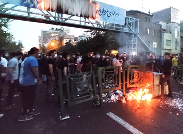 La rivolta in Iran per il rovesciamento della dittatura