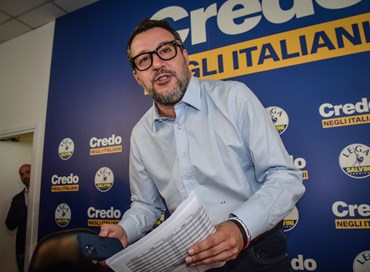 Lega: Salvini resta nonostante i mal di pancia