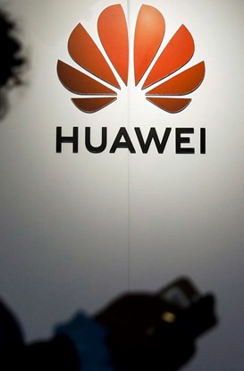 Huawei, Usa verso stretta, possibile stop a licenze export 
