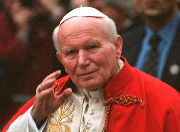 Giovanni Paolo II, vittima dell’odio progressista
