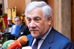 Edilizia, Tajani: “Nessun condono sulle grandi irregolarità”