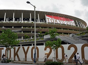 Tokyo 2020: meno vaccini, più misure draconiane