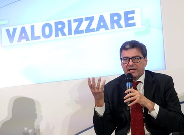 Industria, Giorgetti: “Su clima chiediamo analisi dell’impatto”