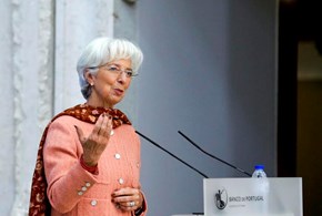 Inflazione, Lagarde: “Per il calo occorre più tempo del previsto”