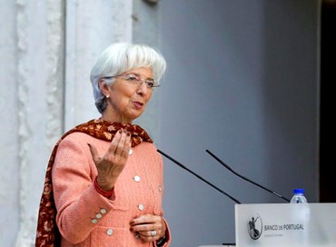 Inflazione, Lagarde: “Per il calo occorre più tempo del previsto”