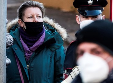 La dittatura secondo la deputata No vax