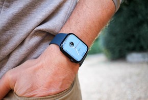 Apple Smart Watch: diventa “pro” e cambia design