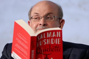 Salman Rushdie non è mai stato al sicuro