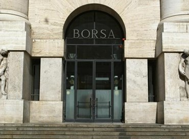 Borsa, Milano è in calo dopo i danni al Nord Stream