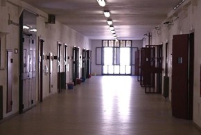 Suicidi in carcere: l’appello dei garanti